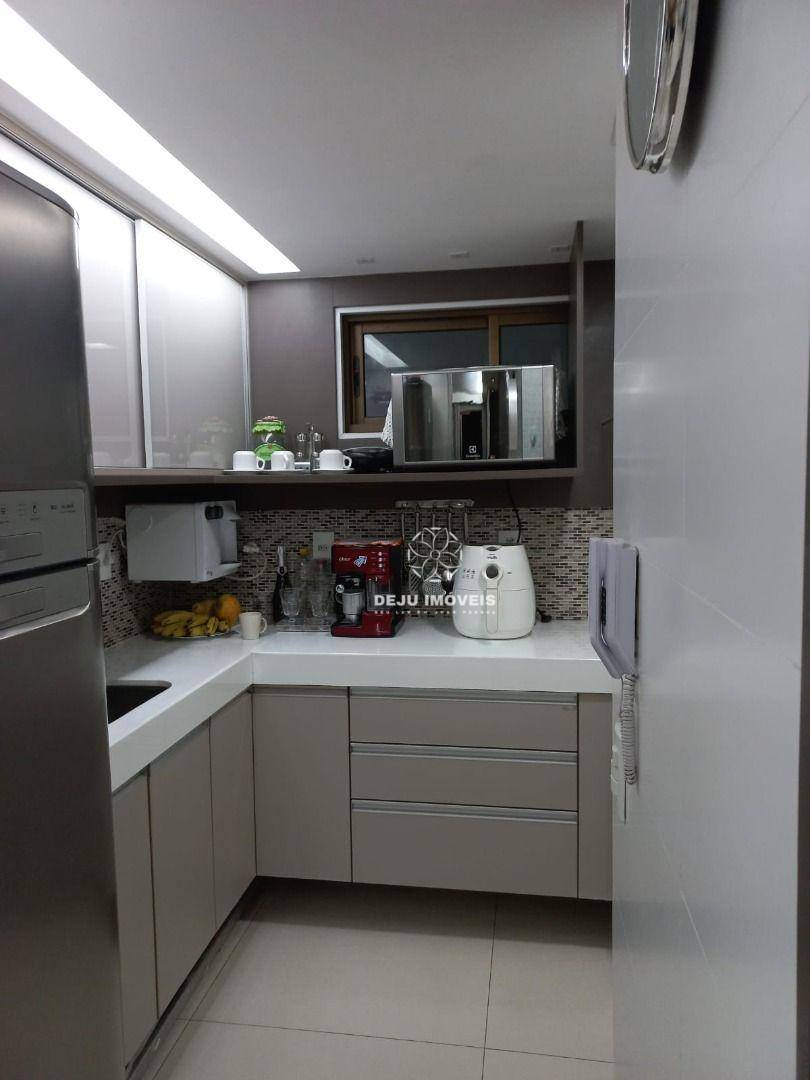 Apartamento à venda com 2 quartos, 60m² - Foto 12