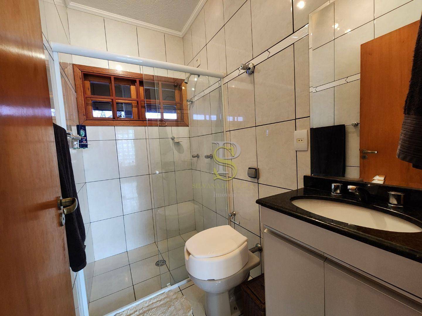 Casa à venda com 4 quartos, 250m² - Foto 20