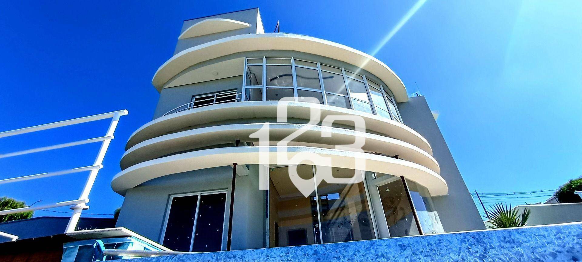 Casa de Condomínio à venda com 3 quartos, 275m² - Foto 2