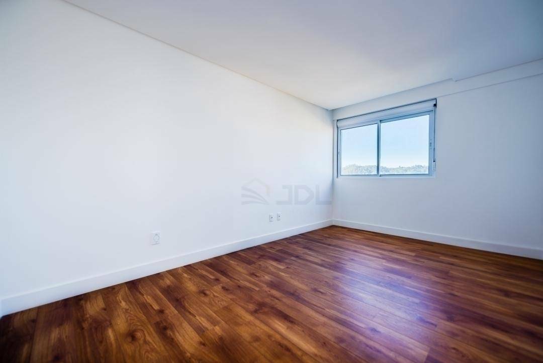 Apartamento à venda com 3 quartos, 199m² - Foto 16