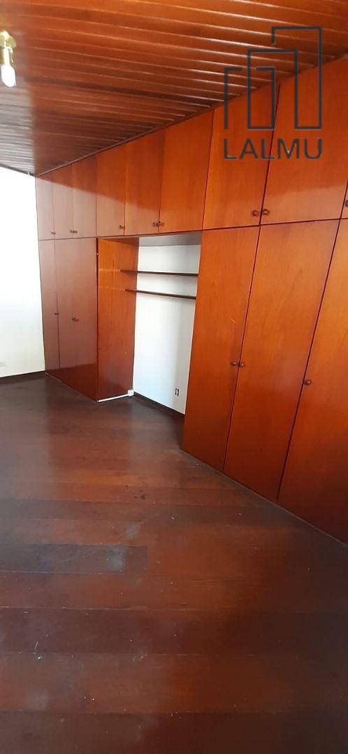 Casa para alugar com 3 quartos, 256m² - Foto 34