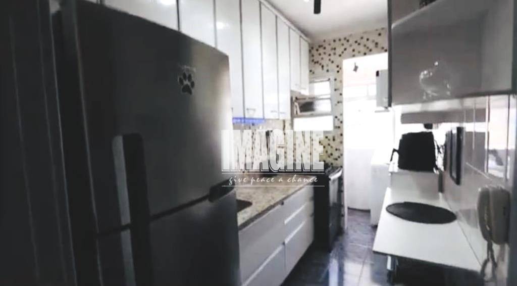 Apartamento à venda com 2 quartos, 52m² - Foto 6