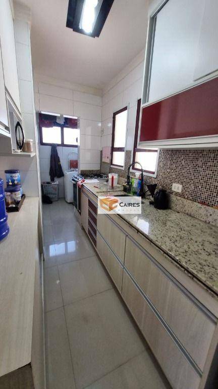 Apartamento à venda com 2 quartos, 62m² - Foto 4