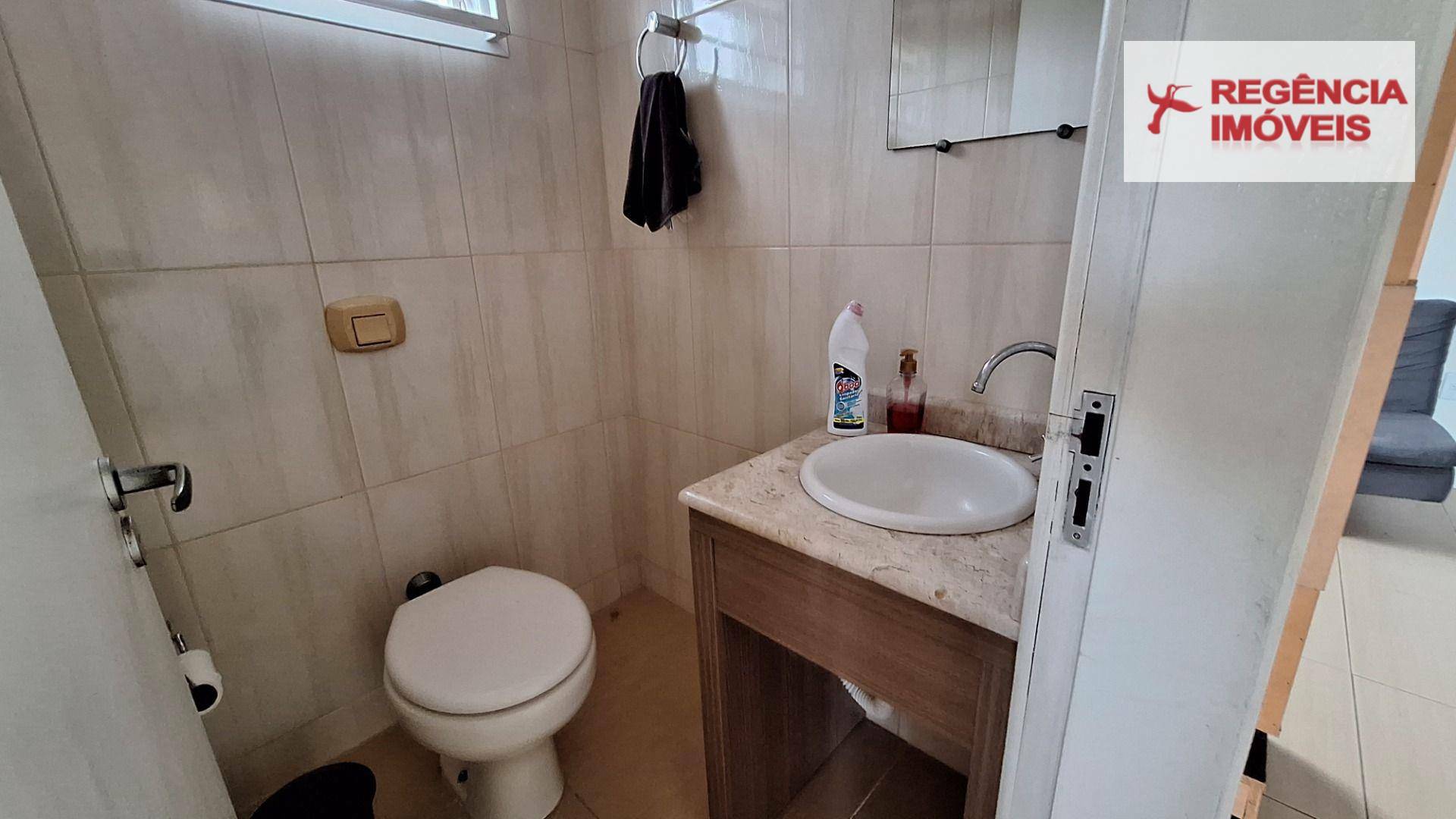 Casa à venda com 3 quartos, 200m² - Foto 14