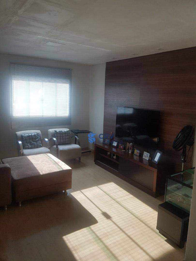 Casa à venda com 3 quartos, 120m² - Foto 1