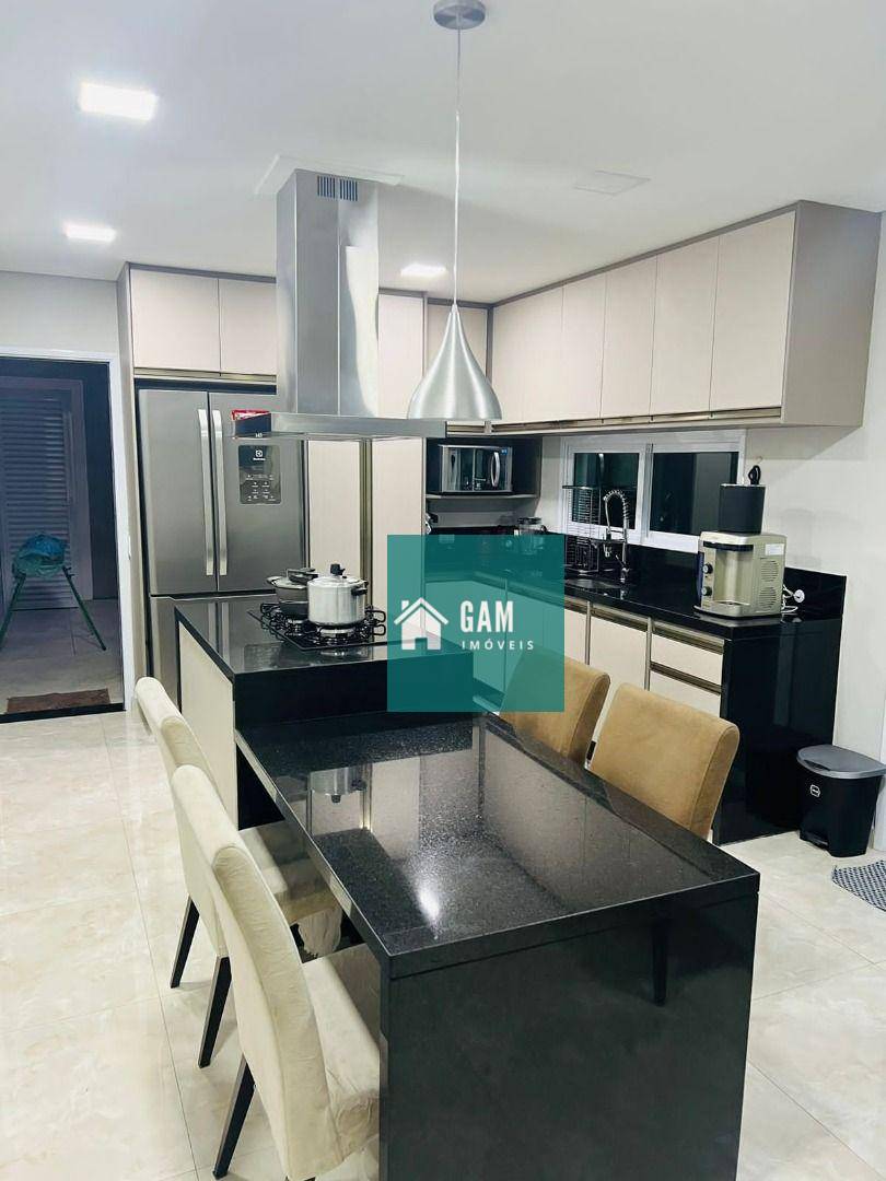 Sobrado à venda com 3 quartos, 320m² - Foto 8