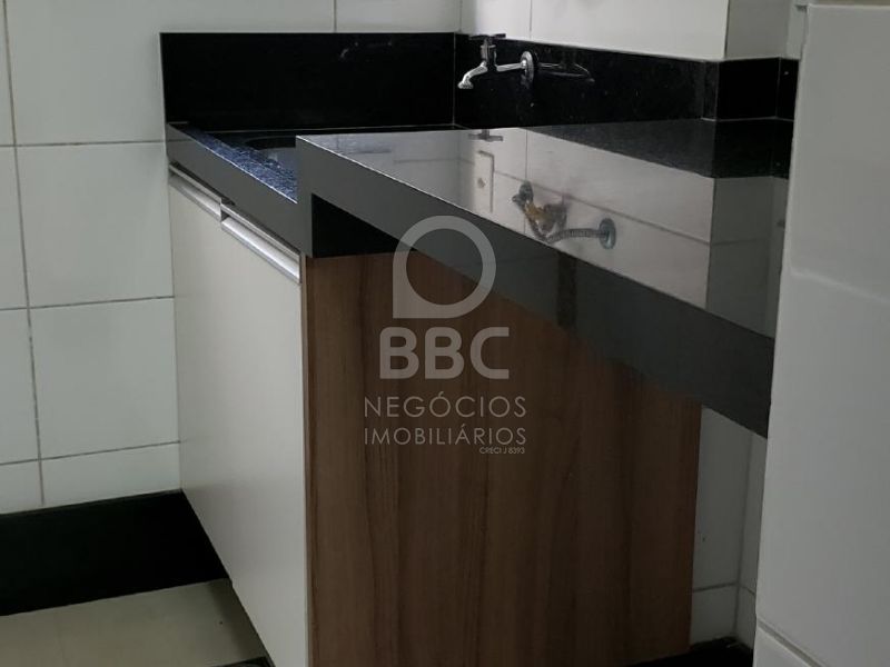 Apartamento à venda com 3 quartos, 87m² - Foto 12