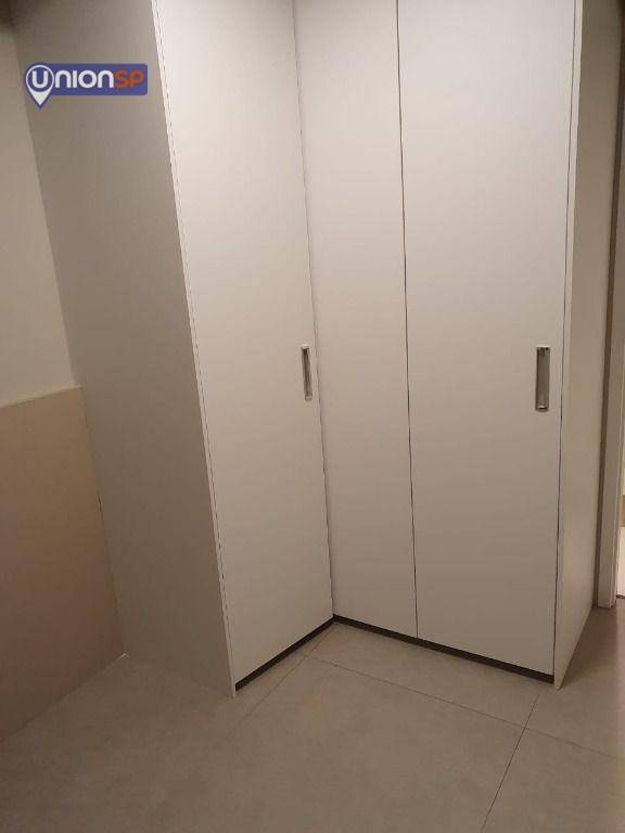 Apartamento à venda com 1 quarto, 50m² - Foto 7