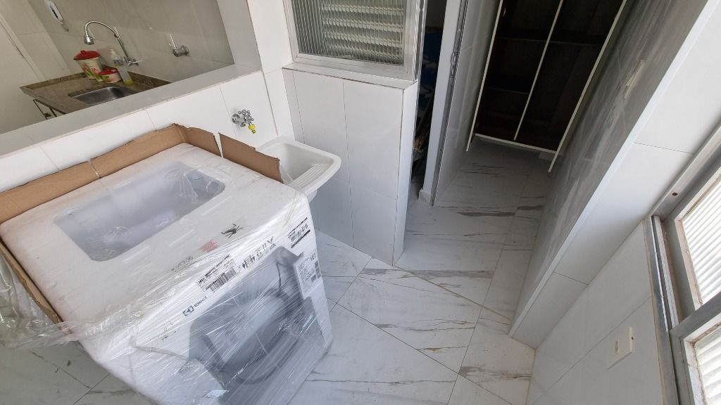 Apartamento à venda com 3 quartos, 130m² - Foto 19