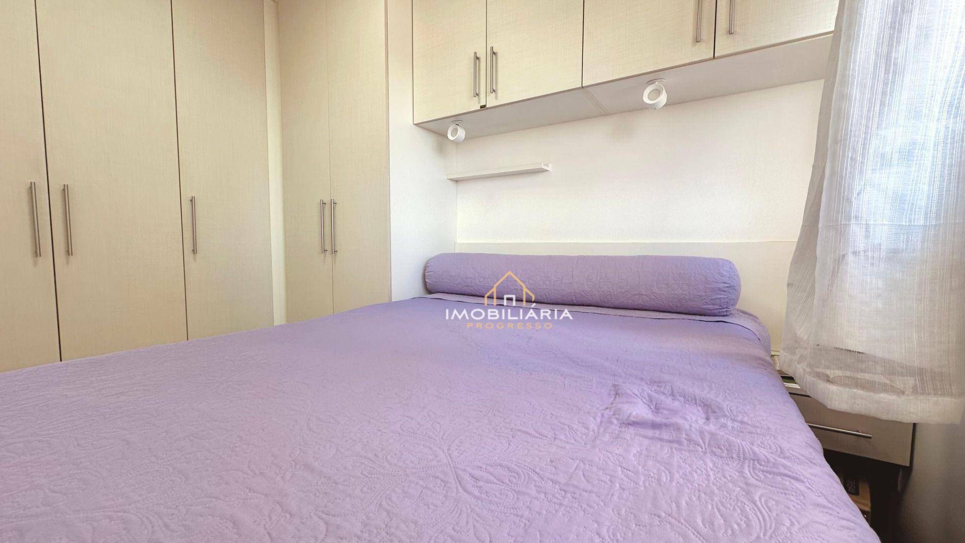 Apartamento para alugar com 2 quartos, 65m² - Foto 24