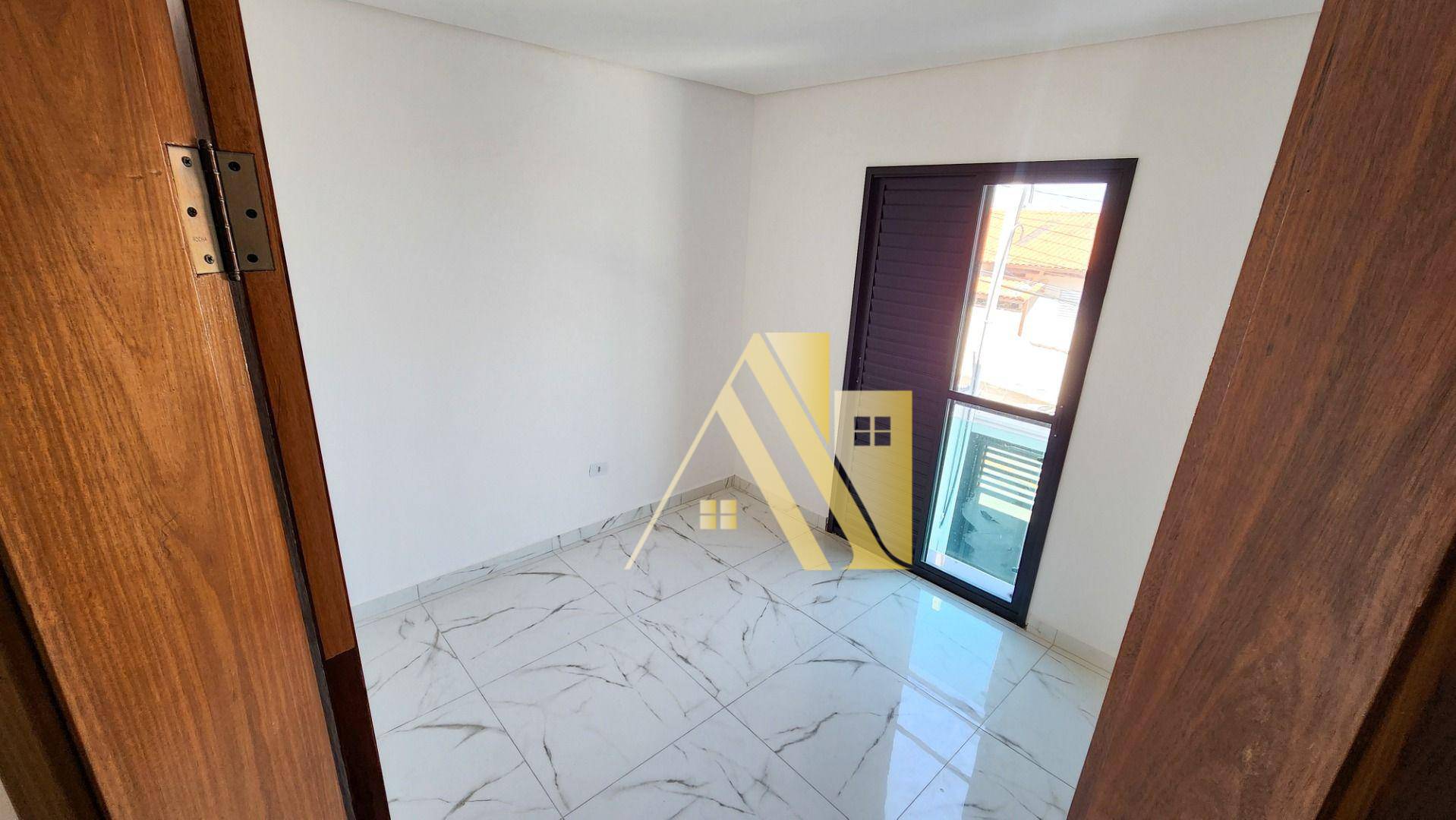 Sobrado à venda com 2 quartos, 76m² - Foto 2