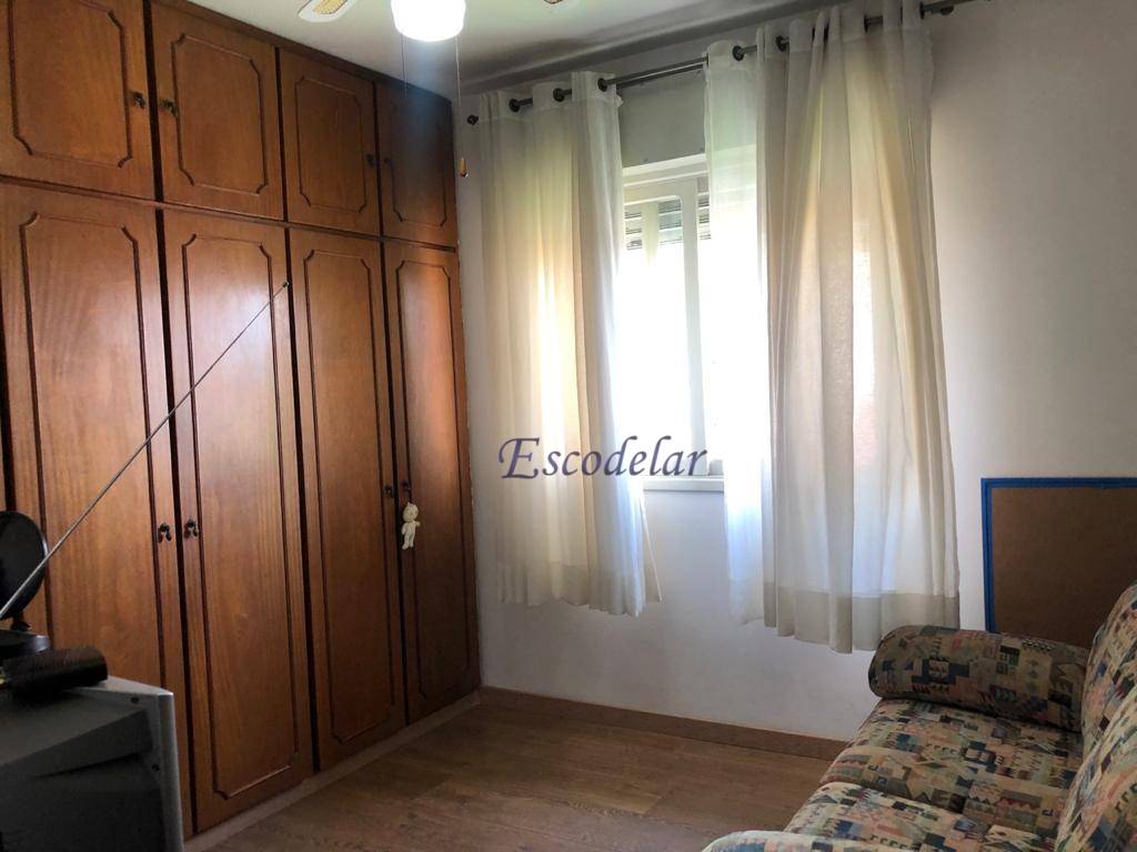 Sobrado à venda com 3 quartos, 240m² - Foto 19