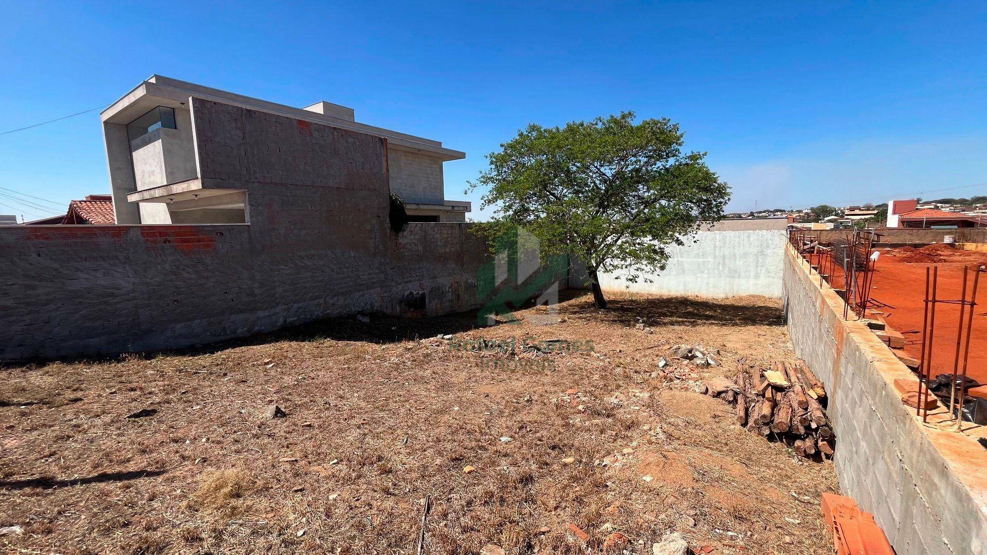 Terreno, 300 m² - Foto 3