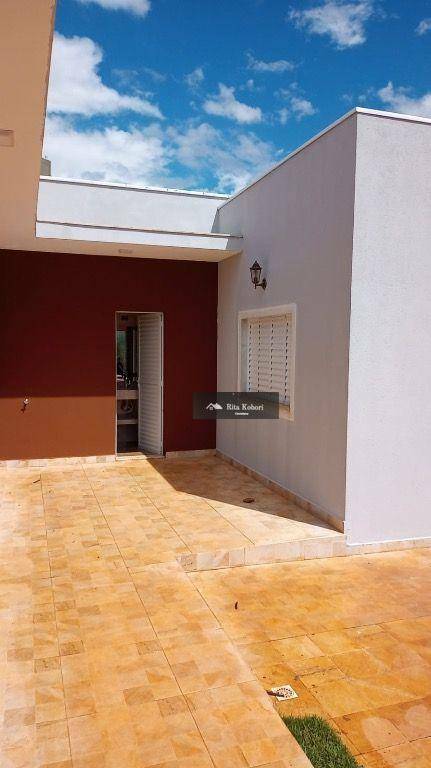 Casa de Condomínio à venda com 3 quartos, 250m² - Foto 33