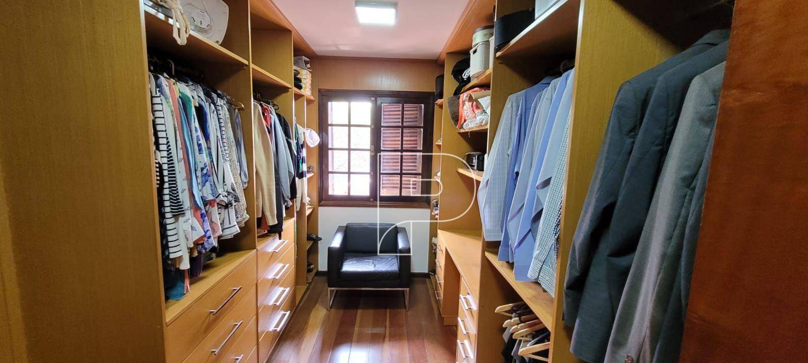 Casa de Condomínio à venda com 4 quartos, 350m² - Foto 24