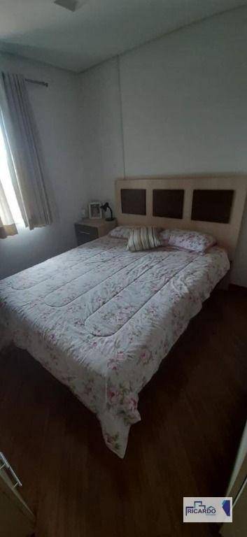 Apartamento para alugar com 2 quartos, 60m² - Foto 2