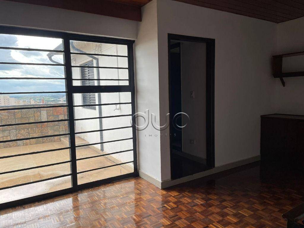 Apartamento para alugar com 2 quartos, 134m² - Foto 12