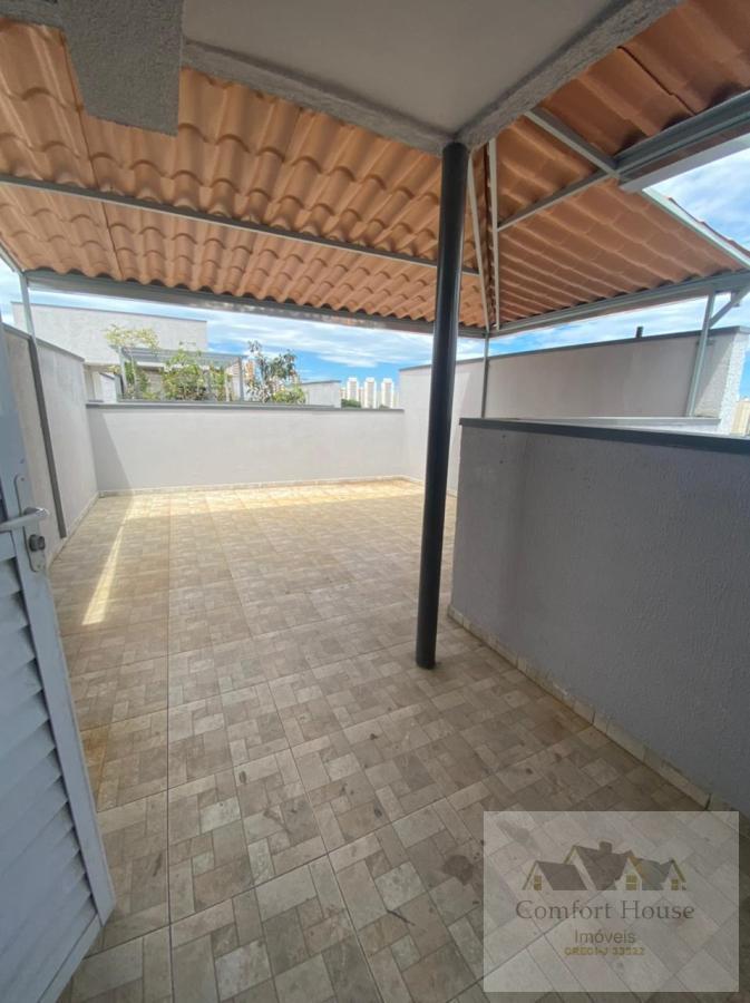 Cobertura à venda com 2 quartos, 76m² - Foto 2