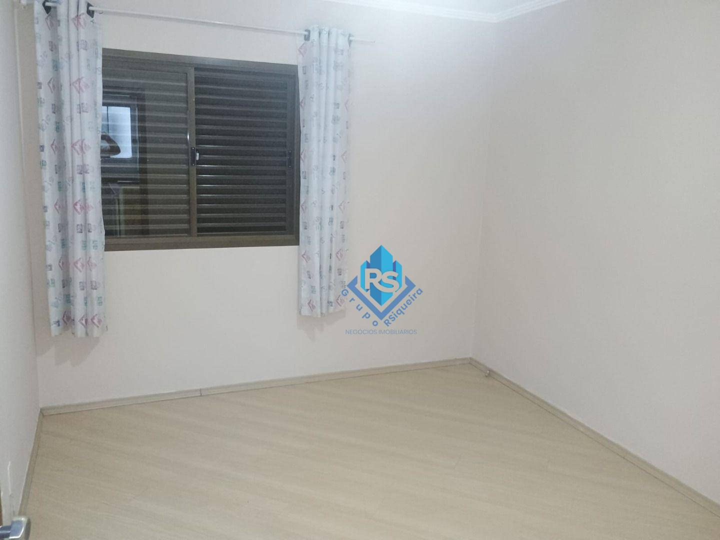 Apartamento à venda e aluguel com 2 quartos, 90m² - Foto 20