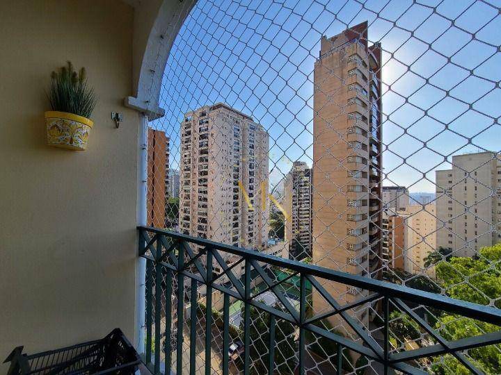 Apartamento para alugar com 2 quartos, 75m² - Foto 5