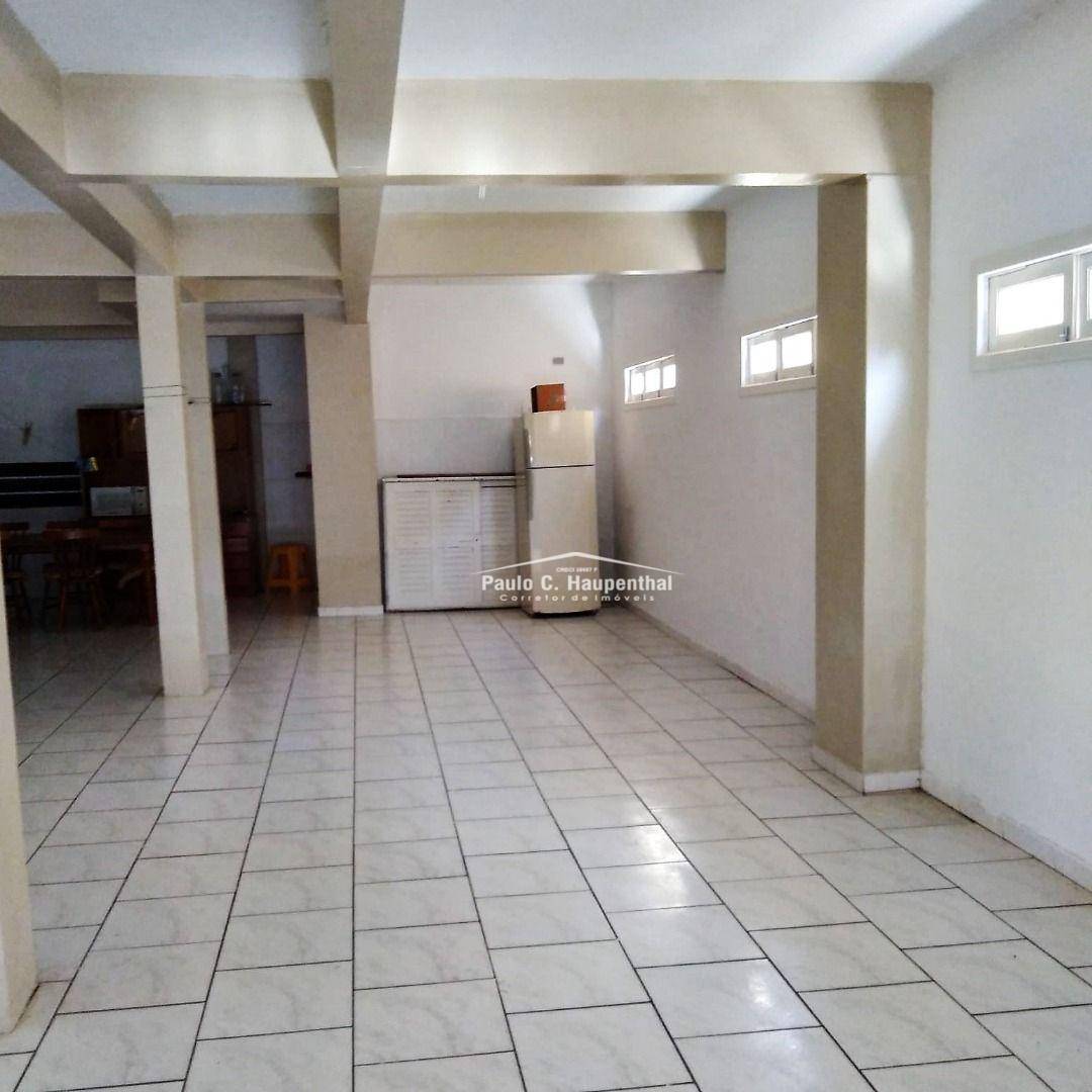 Casa à venda com 5 quartos, 284m² - Foto 25