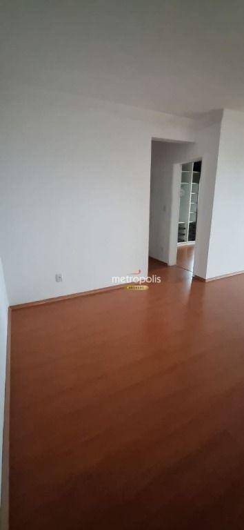 Apartamento à venda com 2 quartos, 61m² - Foto 2