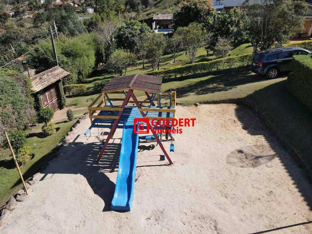 Chácara à venda com 3 quartos, 200m² - Foto 23