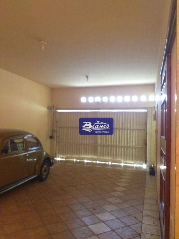 Sobrado à venda com 4 quartos, 234m² - Foto 13