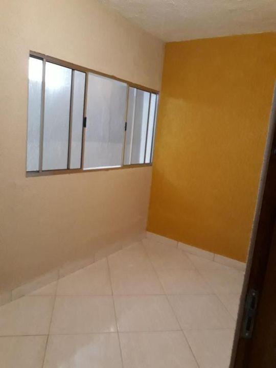 Casa à venda com 5 quartos, 300m² - Foto 4