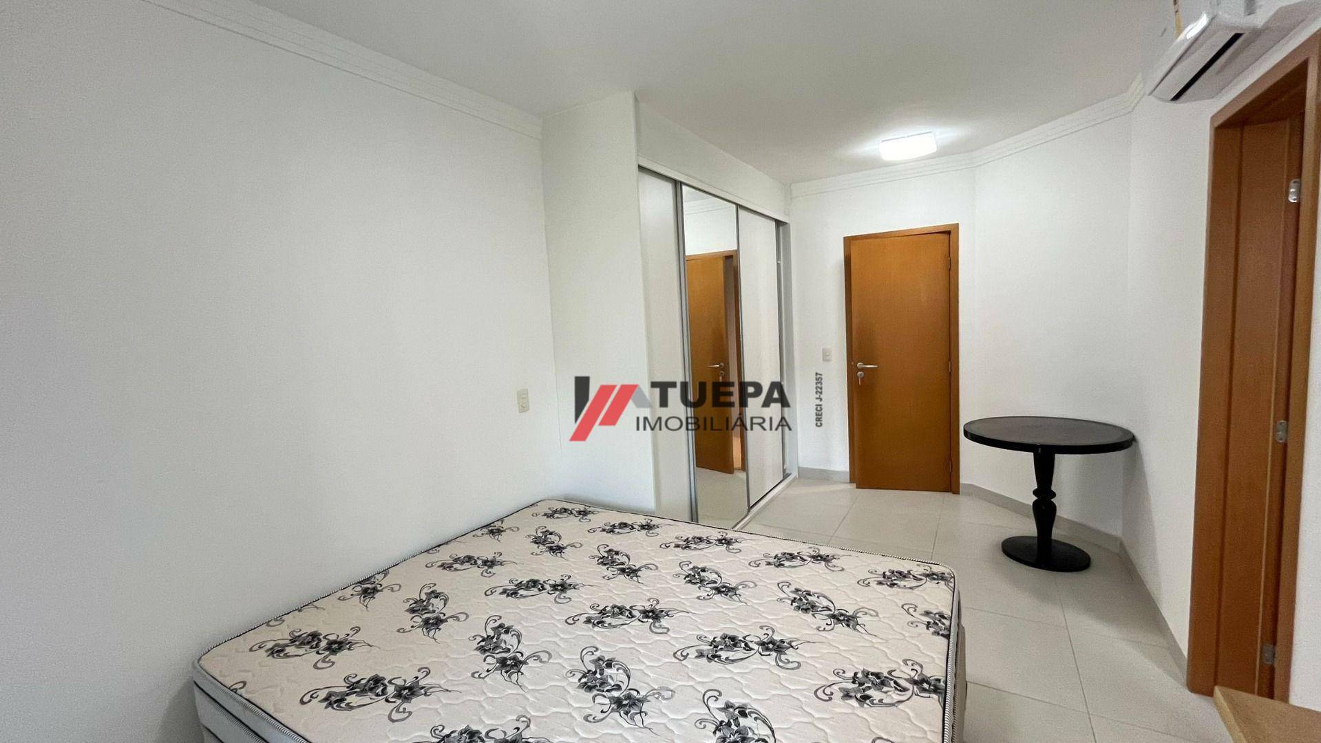 Apartamento à venda e aluguel com 3 quartos, 135m² - Foto 11