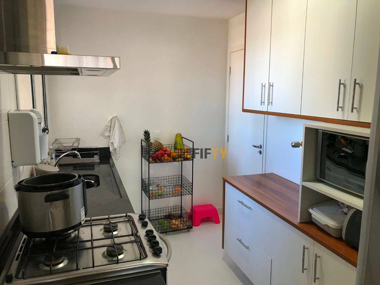 Apartamento à venda com 3 quartos, 121m² - Foto 10