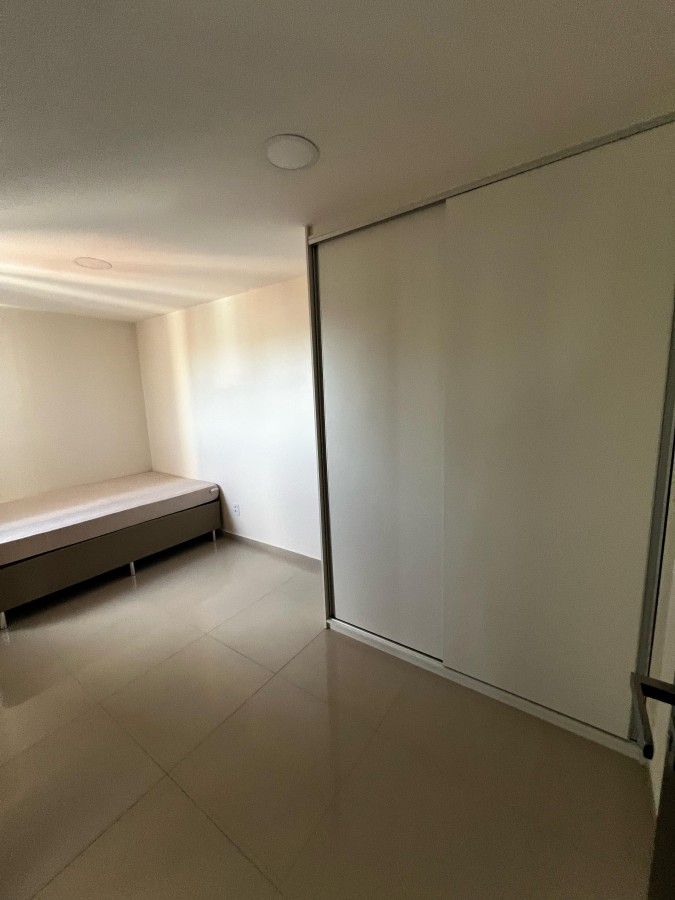 Apartamento à venda com 3 quartos, 97m² - Foto 13