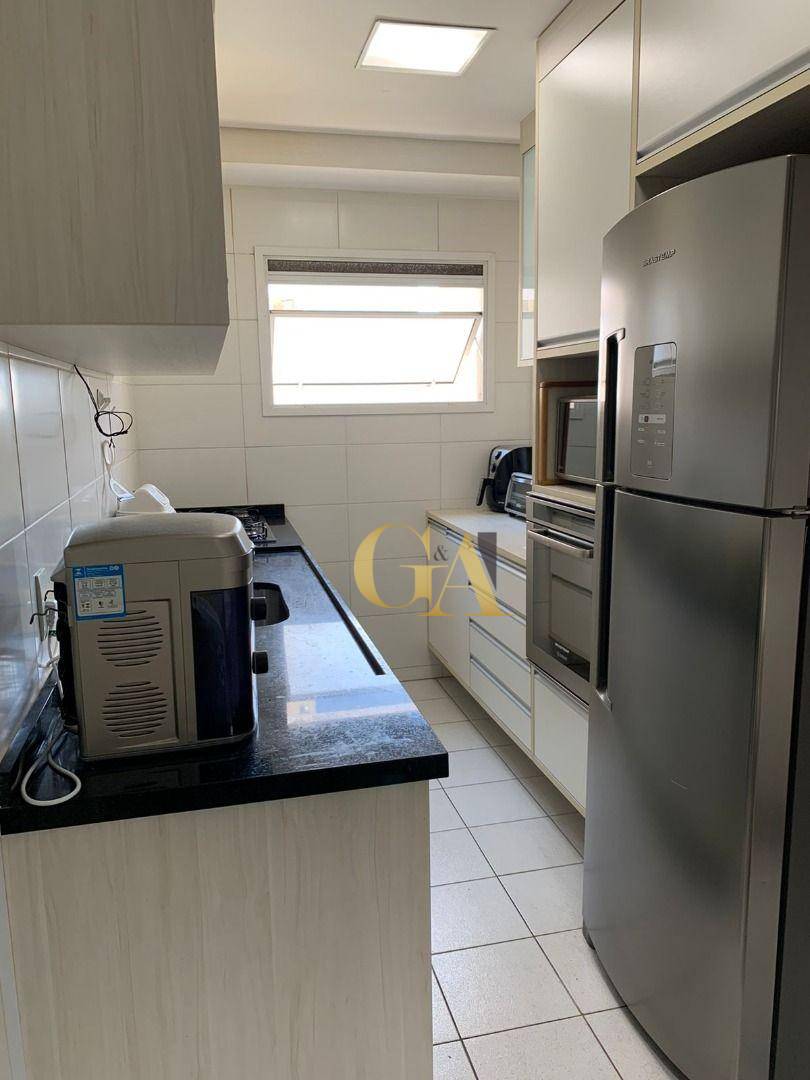 Apartamento à venda com 2 quartos, 107m² - Foto 4