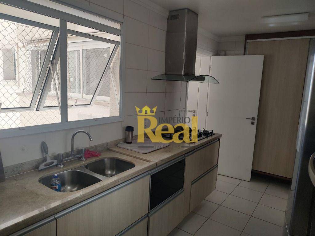 Apartamento à venda com 3 quartos, 165m² - Foto 3