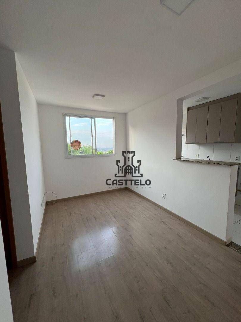 Apartamento à venda com 2 quartos, 43m² - Foto 4