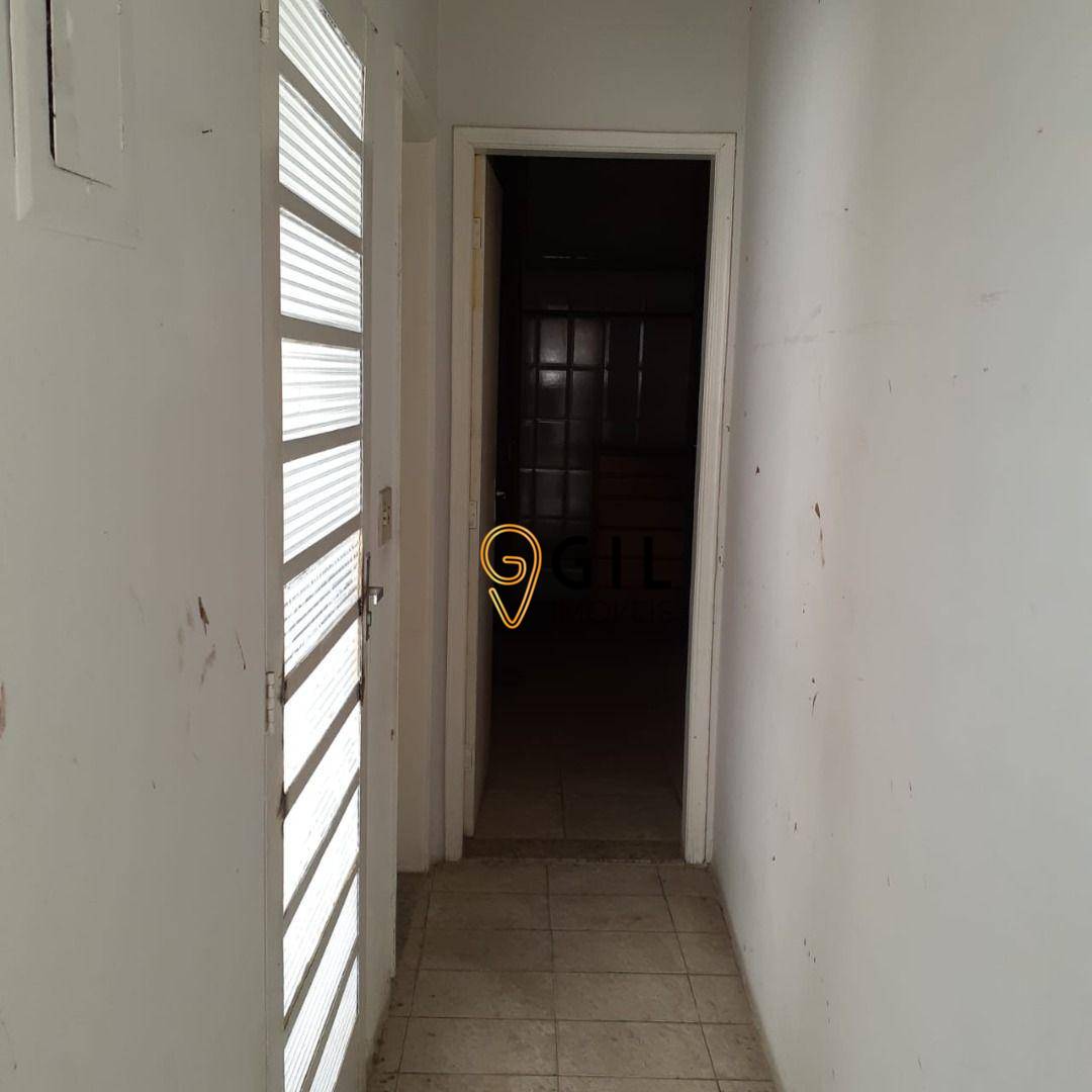 Casa à venda com 3 quartos, 90m² - Foto 12