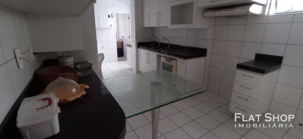 Apartamento à venda com 4 quartos, 174m² - Foto 9