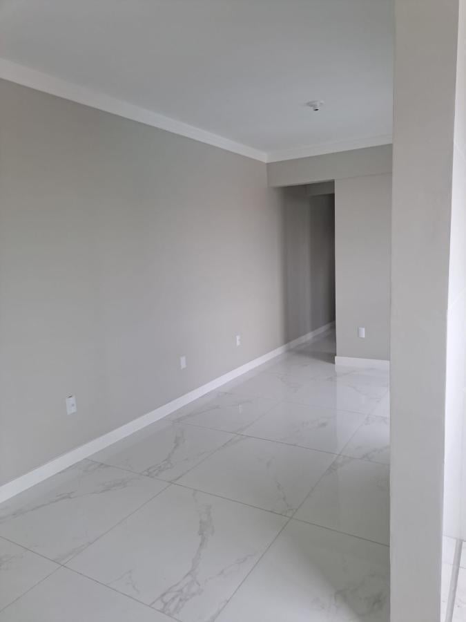 Apartamento à venda com 2 quartos, 78m² - Foto 5