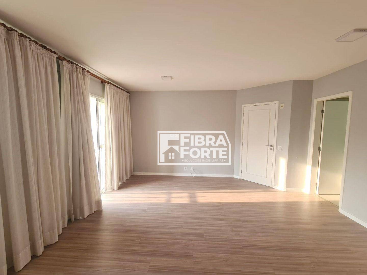 Apartamento à venda com 3 quartos, 85m² - Foto 2