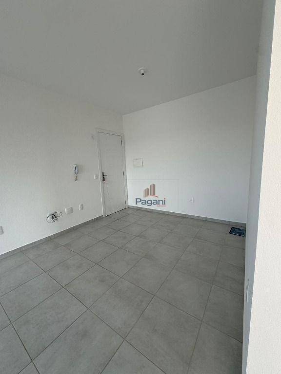 Apartamento à venda com 2 quartos, 50m² - Foto 18