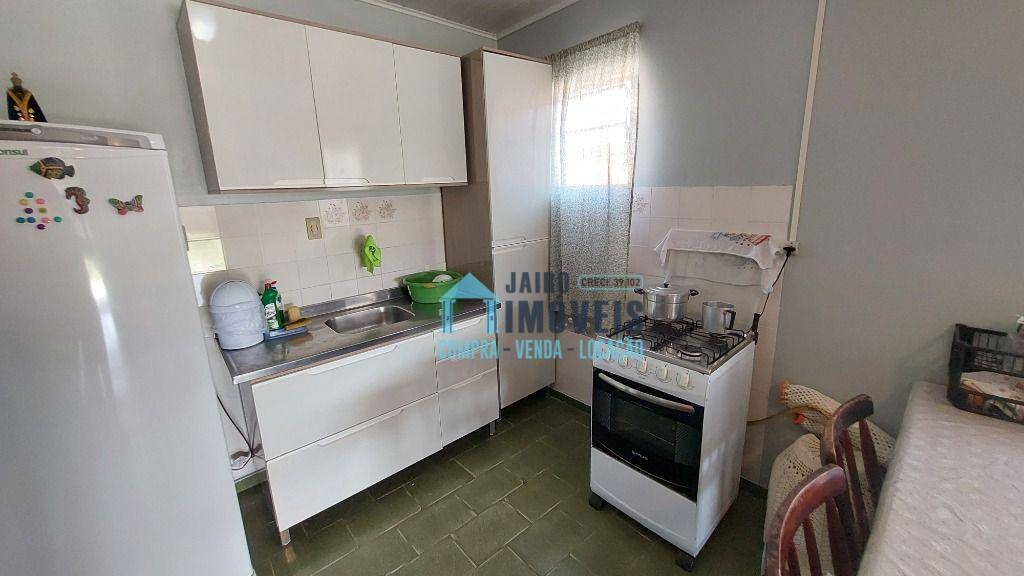 Casa à venda com 3 quartos, 225M2 - Foto 9