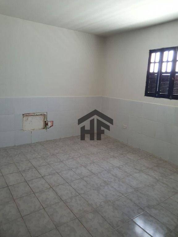 Casa à venda com 3 quartos, 185m² - Foto 15