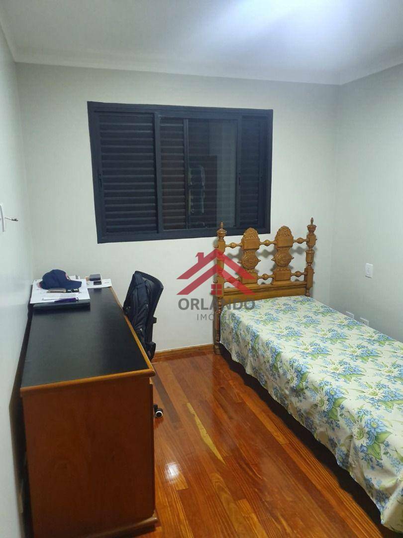 Apartamento à venda com 3 quartos, 122m² - Foto 10