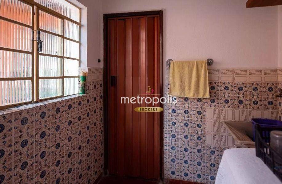 Sobrado à venda com 3 quartos, 200m² - Foto 30