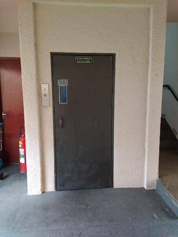 Apartamento à venda com 1 quarto, 51m² - Foto 17