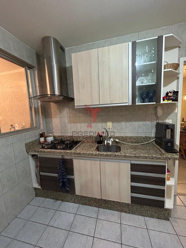 Apartamento à venda com 2 quartos, 78m² - Foto 4