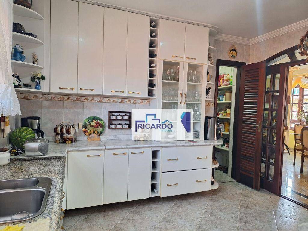 Sobrado à venda com 3 quartos, 170m² - Foto 3