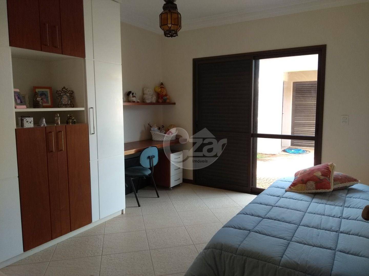 Casa à venda com 3 quartos, 208m² - Foto 25