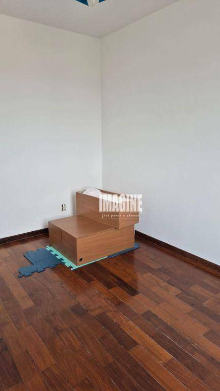 Apartamento à venda com 2 quartos, 60m² - Foto 10