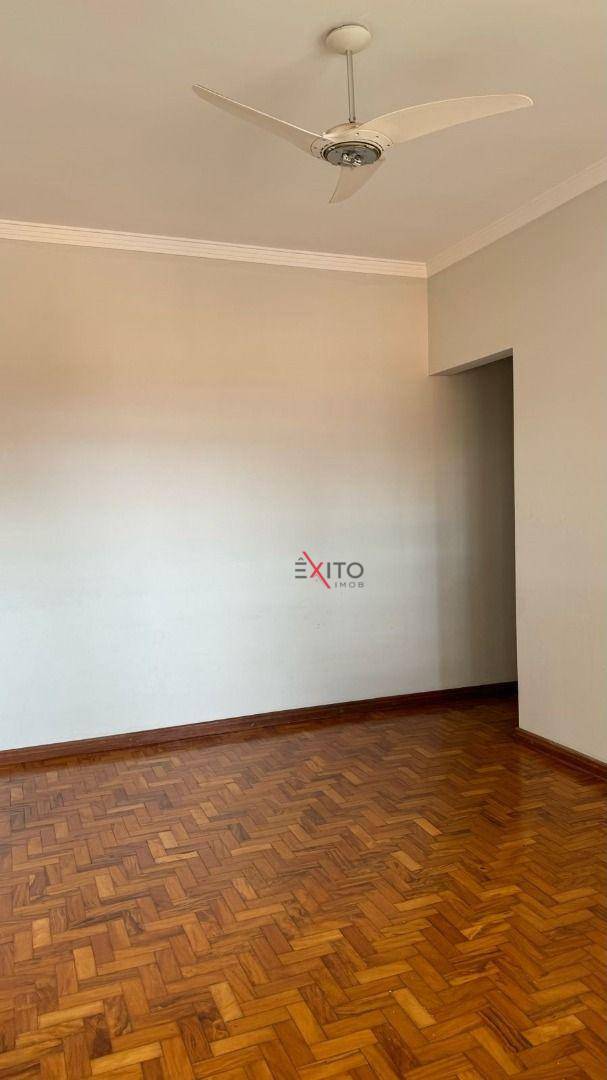 Apartamento à venda com 2 quartos, 70m² - Foto 8